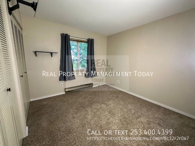 Foto del edificio - 2 Bedroom Condo in Tacoma!