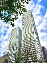 Building Photo - 1080 Bay St.
