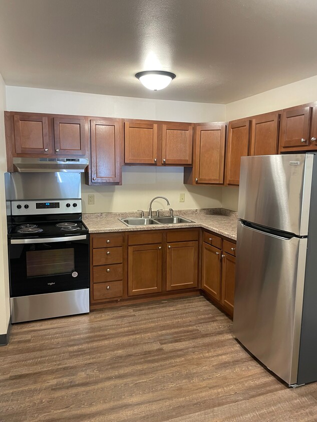 Foto principal - Stillwell Townhomes