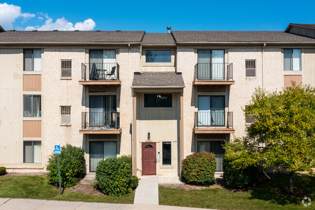 Resident Building - Timberidge Apartments