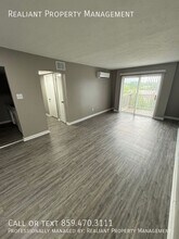 Building Photo - 2074 Fairmont Ct