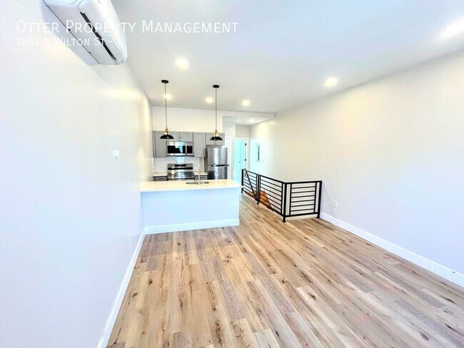 Foto del edificio - 1464 N Wilton St