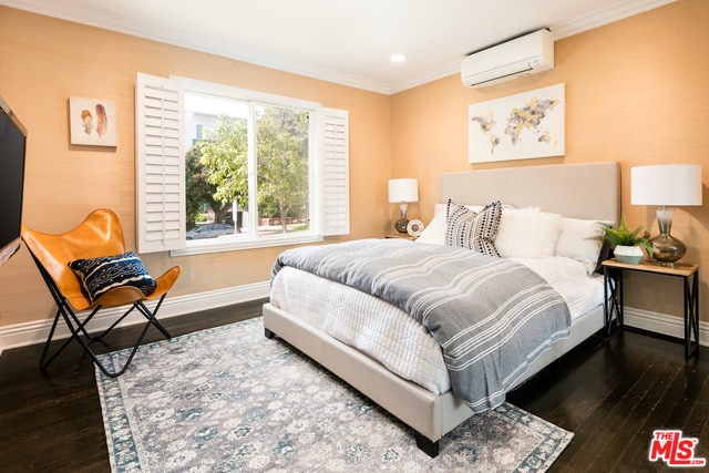 Bedroom 2 (furnishing not included) - 837 11th St