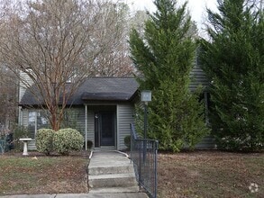 Building Photo - 4908 Pine Cone Dr