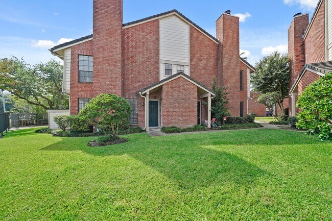 Foto del edificio - 2211 S Kirkwood Rd