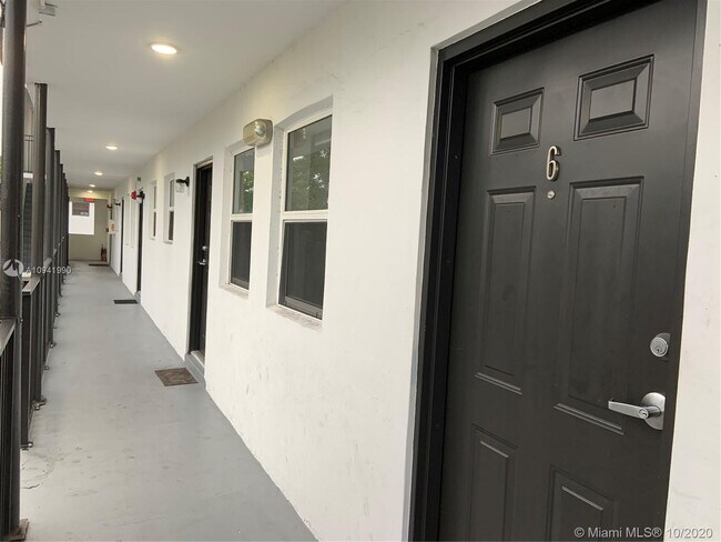 Building Photo - 1130 NW 62nd St