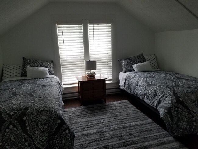 Bedroom 2 - 1802 Hovland Ct