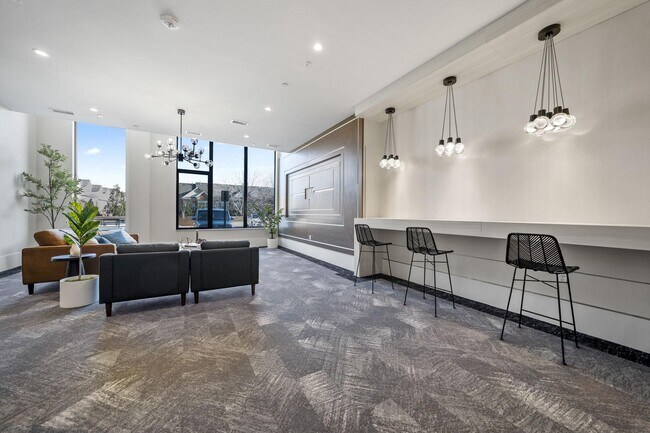 Foto del edificio - 801 N Fairfax St