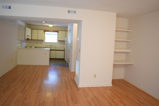 Foto del edificio - 4541 Kimberly Way
