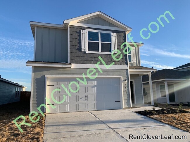 Building Photo - APRIL FREE! Spacious five-bedroom home