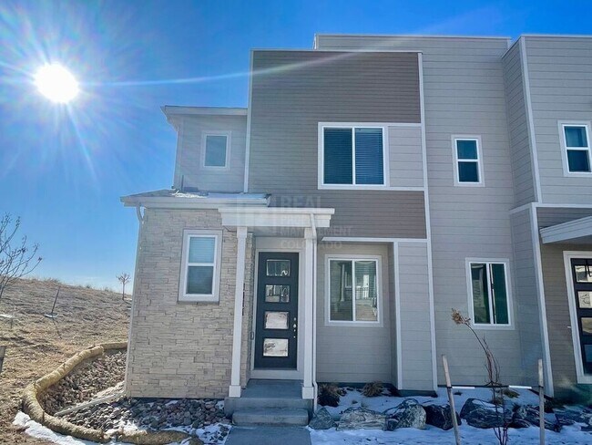 Foto del edificio - 5066 Deviation Pt