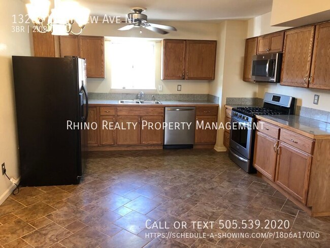Foto del edificio - 13208 Westview Ave NE
