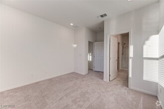 Building Photo - 9133 Ruby Cove Ct