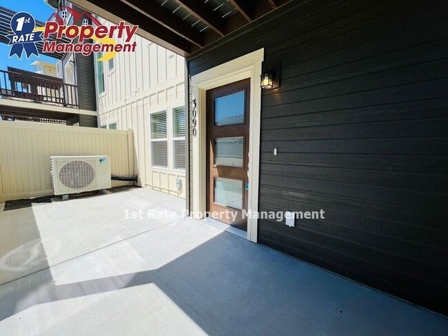 Building Photo - 3090 N Network Ln