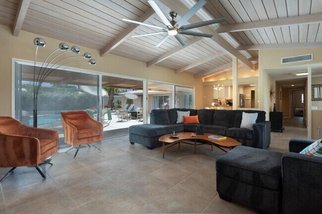 Foto del edificio - 73396 Tamarisk St