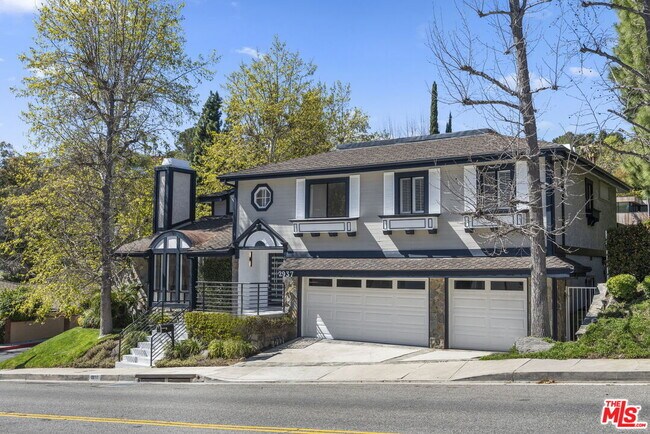 Building Photo - 2937 Deep Canyon Dr