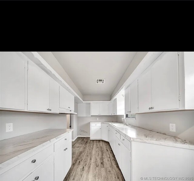 Foto del edificio - 4616 S Vancouver Ave