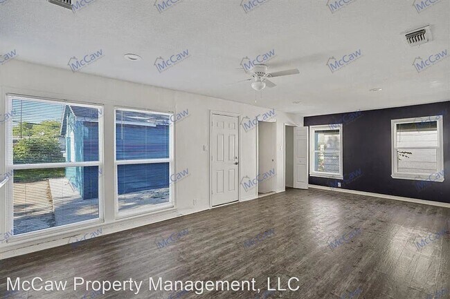 Foto del edificio - 4 br, 2 bath House - 1629 Glenn Dr.