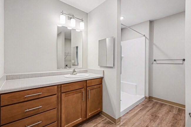 Building Photo - Bridlewood Crossing