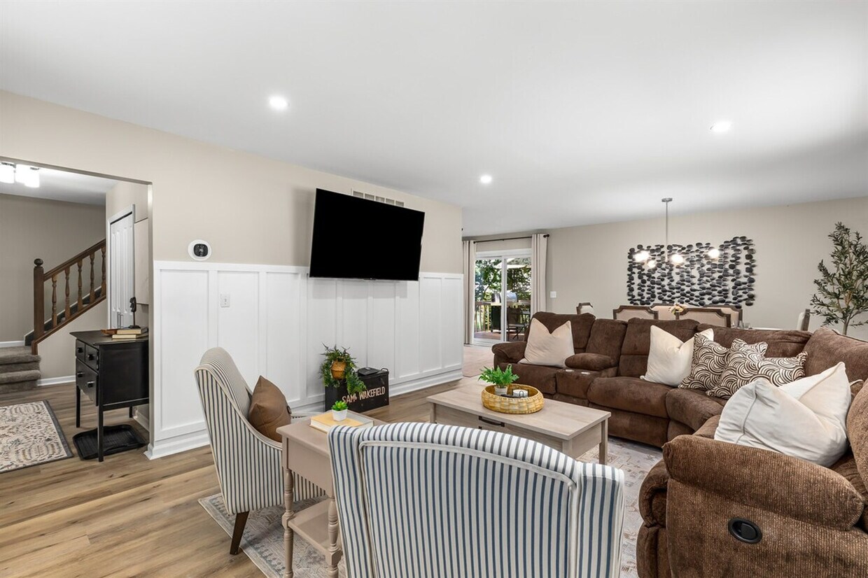 Foto principal - 4575 Oakestia St