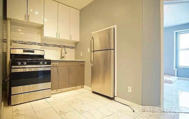 Foto del edificio - Gates Avenue