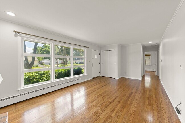 Foto del edificio - 730 N Elizabeth St