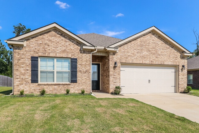 Foto del edificio - 415 Beau Tisdale Dr