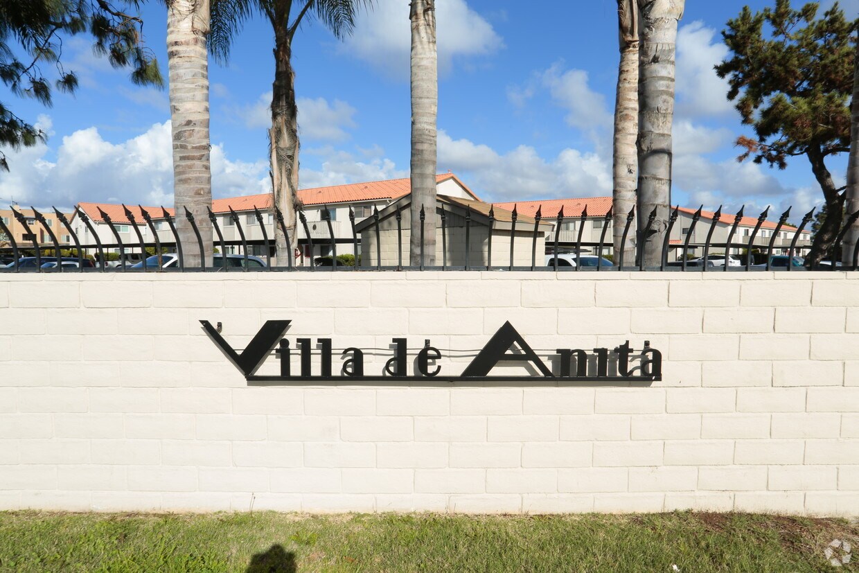 Primary Photo - Villa De Anita