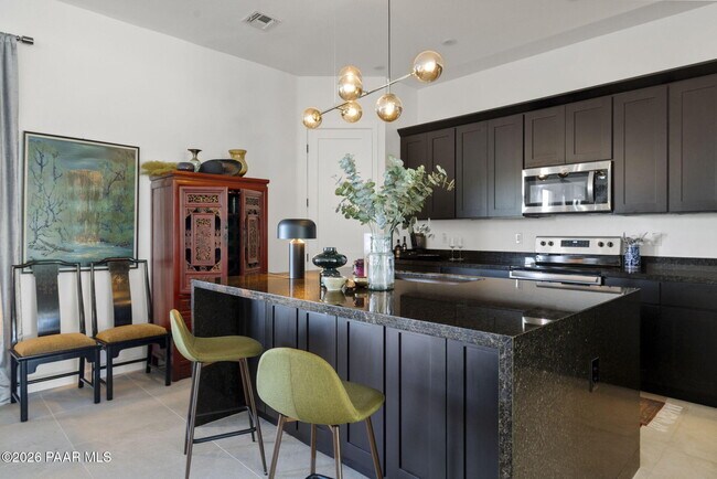 Foto del edificio - 5746 E Tyler Rd