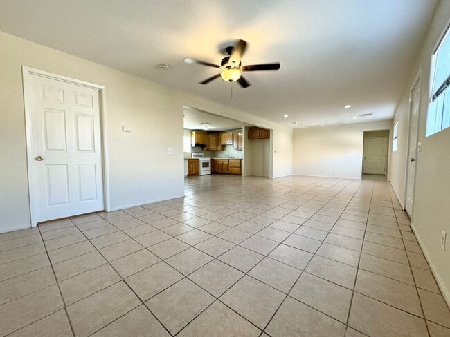 Building Photo - 45695 Deglet Noor St