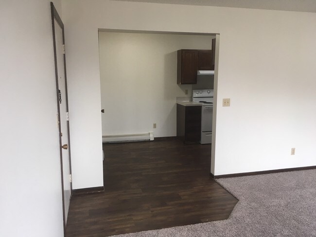 Foto del edificio - 3250 E Thayer Ave