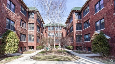 Building Photo - 510 Madison St