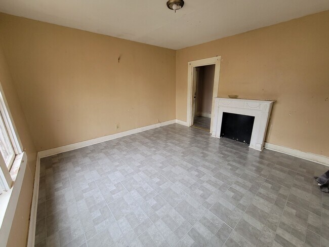 Foto del edificio - 2039 Looney St