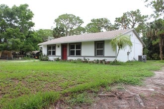 Building Photo - 15780 95th Ln N