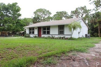 Building Photo - 15780 95th Ln N