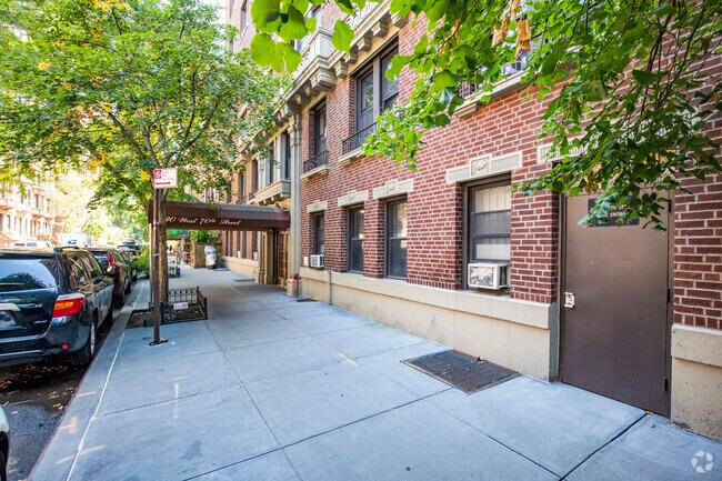 30 W 70th St, Nueva York, NY 10023 - 30 W 70th St