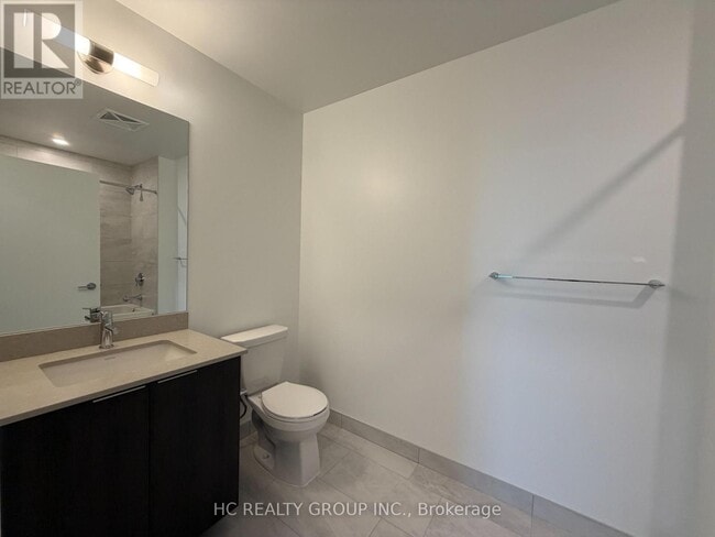 Building Photo - 395 Square One Dr