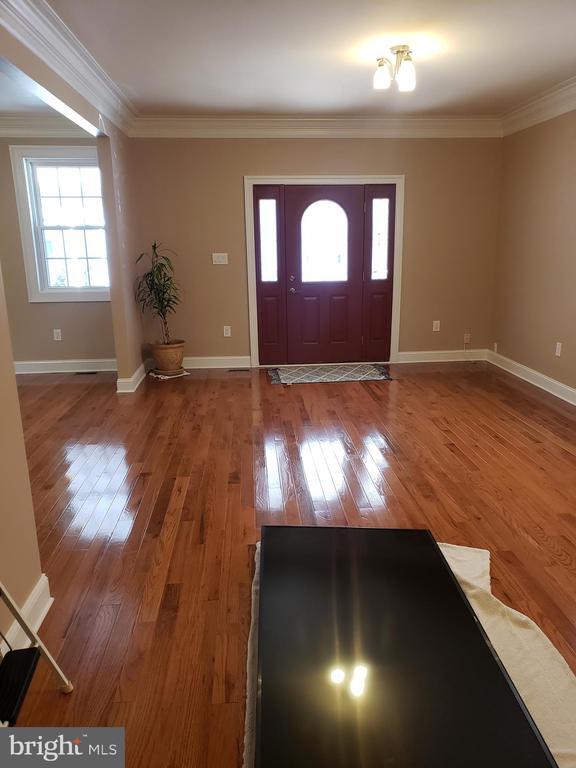 Foto del edificio - 7217 Auburn St