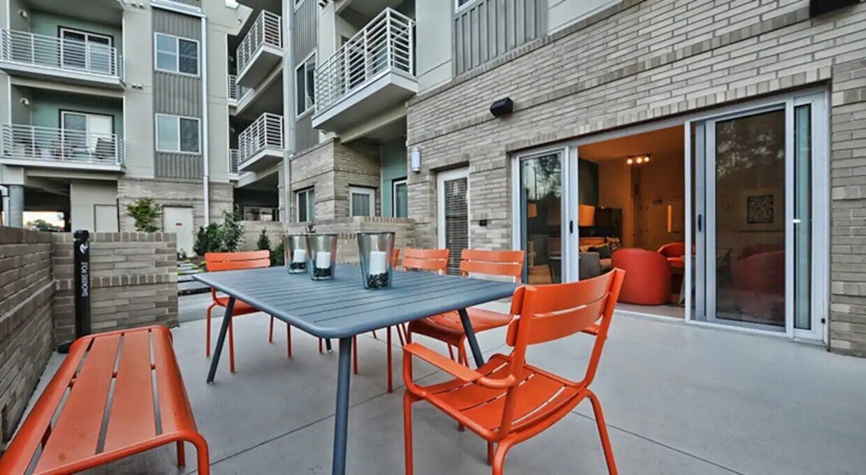 Foto del edificio - 1800 Commonwealth Ave