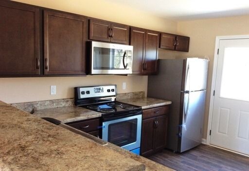 Building Photo - 383 Mcgee Ct
