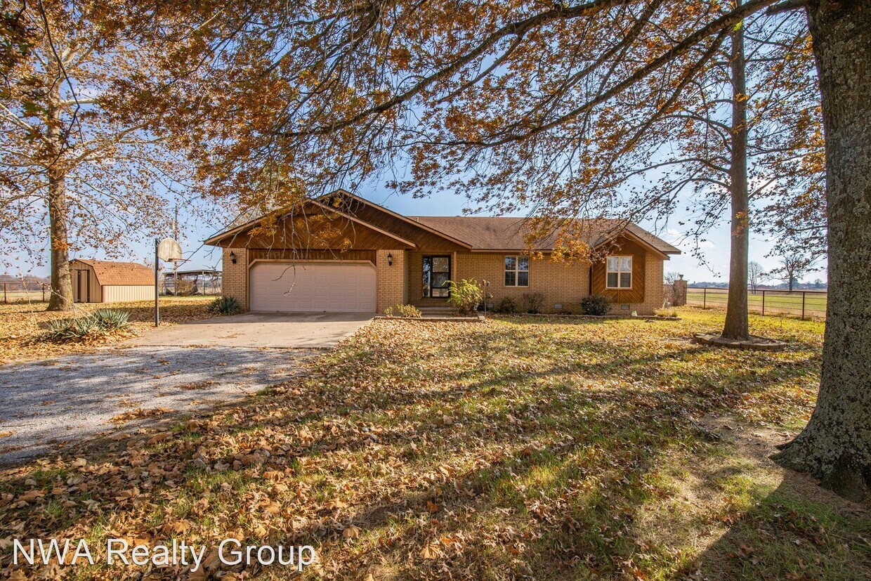 3 br, 2 bath House 15364 Hwy 94 House Rental in Pea Ridge, AR