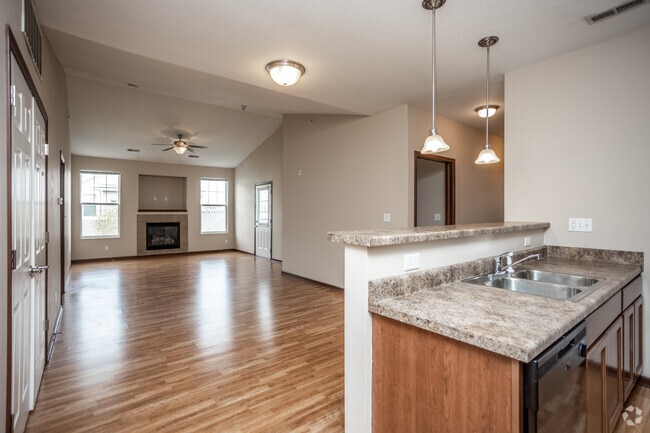 3BR, 2BA - 1,428 SF - Providence Pointe