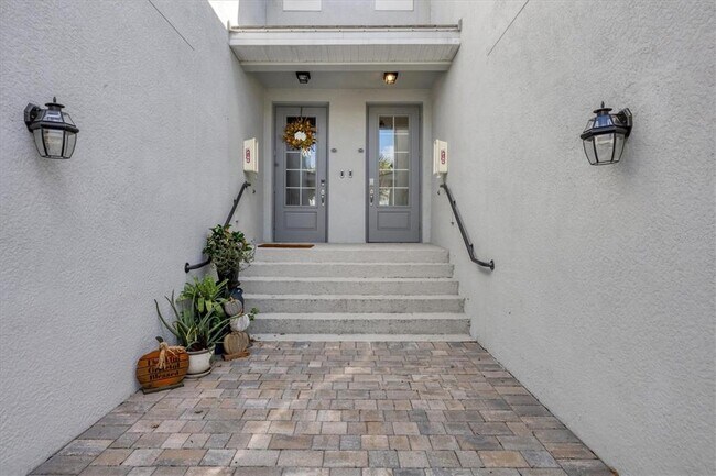 Foto del edificio - 14640 Sycamore Ct