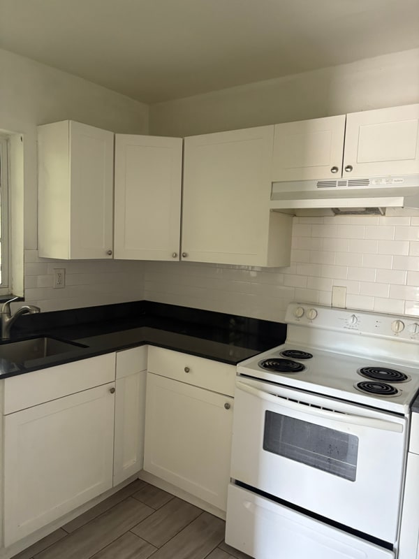 Photo - 2535 NW 9th St Apartment