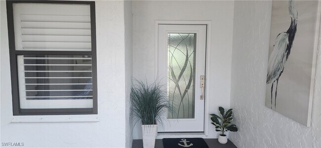 Foto del edificio - 421 Kings Way