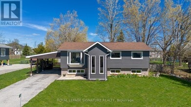 Building Photo - 34 Champlain Crescent