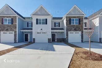 Building Photo - 3712 Oak Leaf Wy