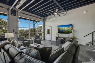 Building Photo - 1016 Blue Bill Cove Dr