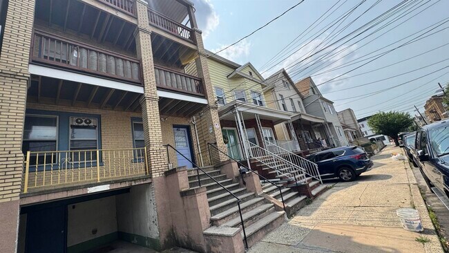 Foto del edificio - 40 W 17th St