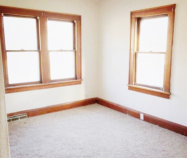 Foto del edificio - 496 Maryland Ave W